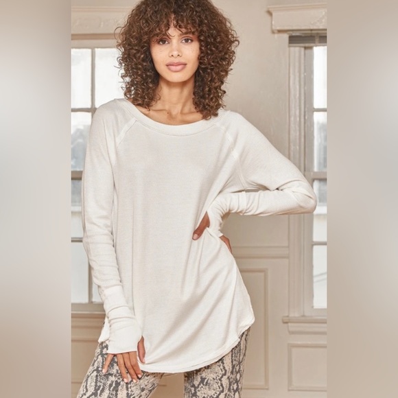 FREE PEOPLE Snowy White Thermal Waffle-knit Oversized Long Sleeve Top - Picture 6 of 12